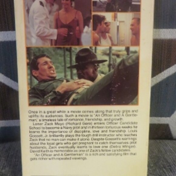 AN OFFICER AND A GENTLEMAN - 1982 - VHS (1st Release - Original 1982 Copy) - Picture 2 of 12